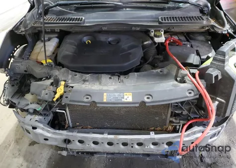 2013 Ford Escape Titanium z USA, uszkodzony, nr VIN 1FMCU9J92DUD46807